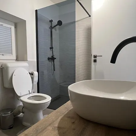 Apartma G